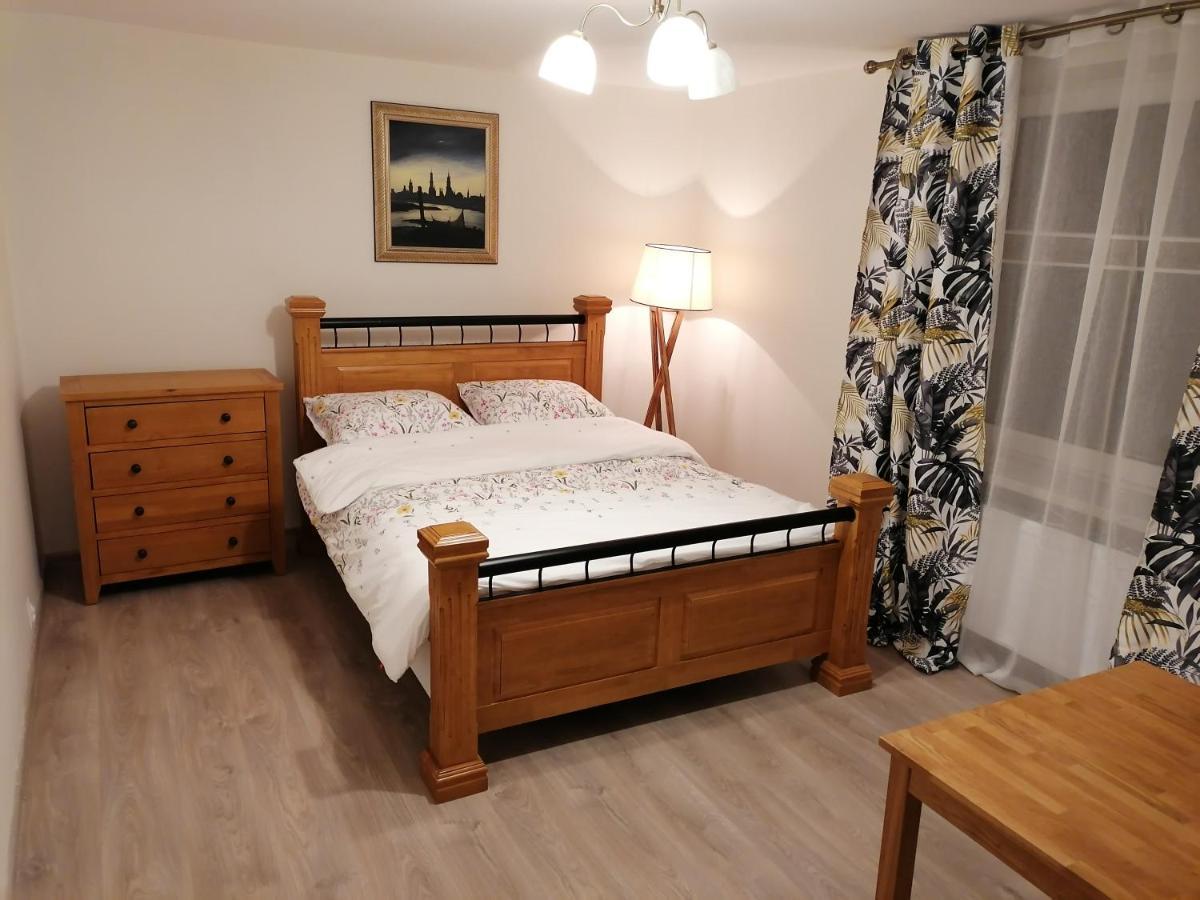 Dabrowka Apartment Нови Сонч Екстериор снимка